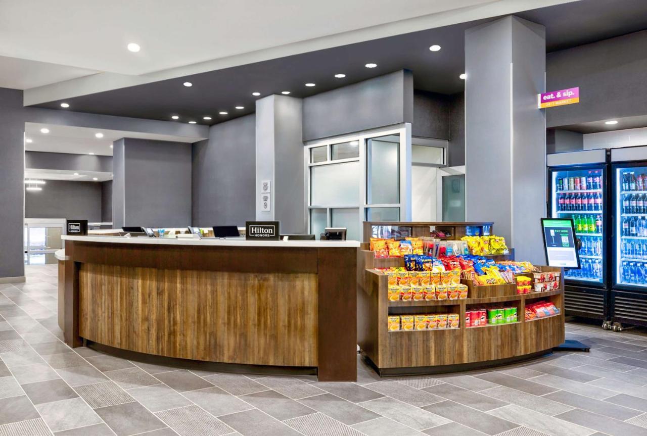 Home2 Suites By Hilton Minneapolis Downtown Exterior photo