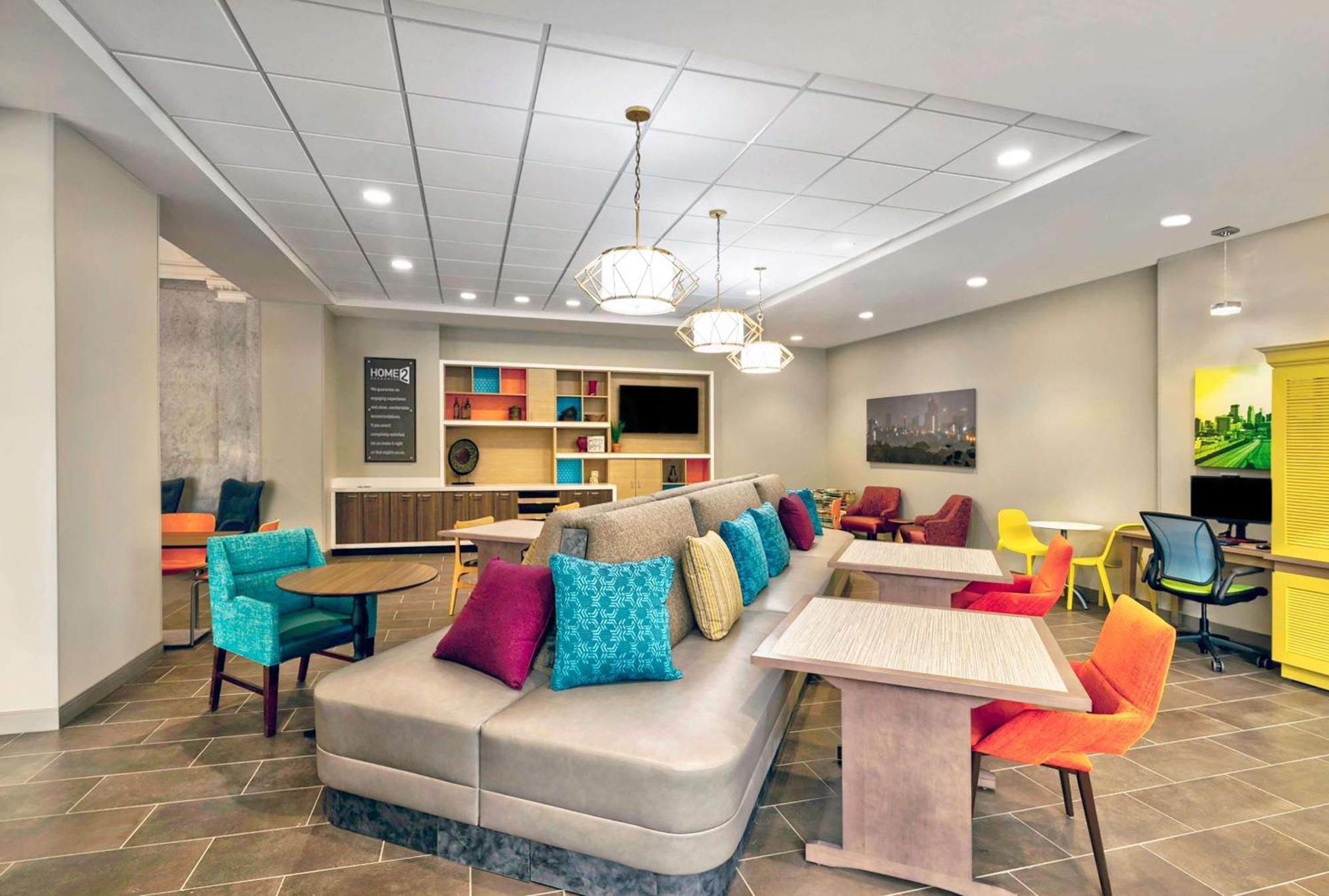 Home2 Suites By Hilton Minneapolis Downtown Exterior photo
